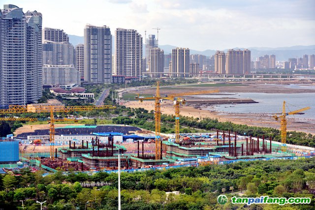 建筑領(lǐng)域是我國能源消耗的三大領(lǐng)域之一，也是重要的碳排放源。攝影/章軻